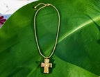 Collier chaîne fine et croix ✨